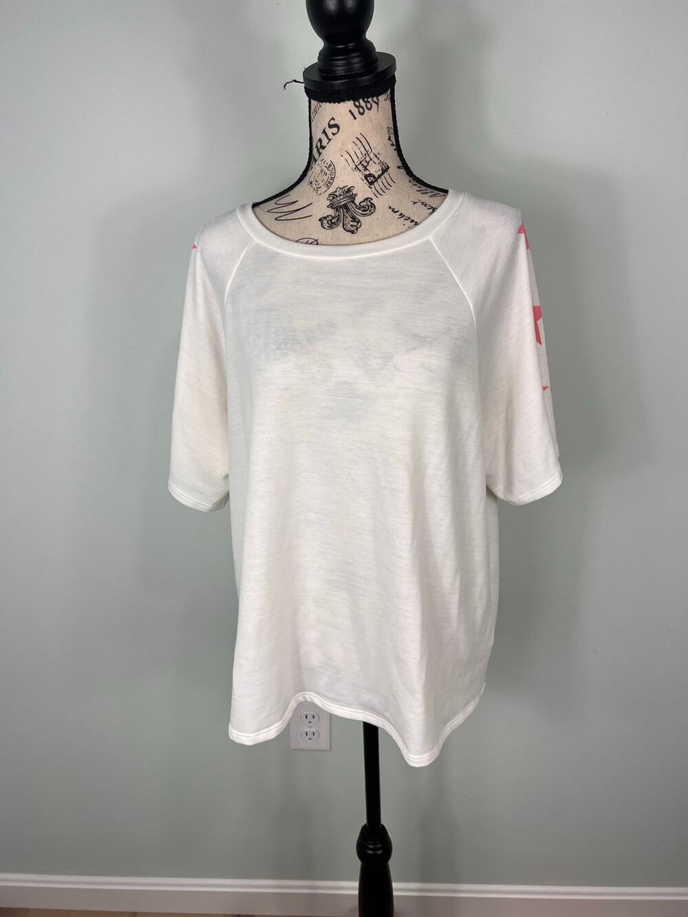 Fantastic Fawn White Short Sleeve Top with Pink Stars